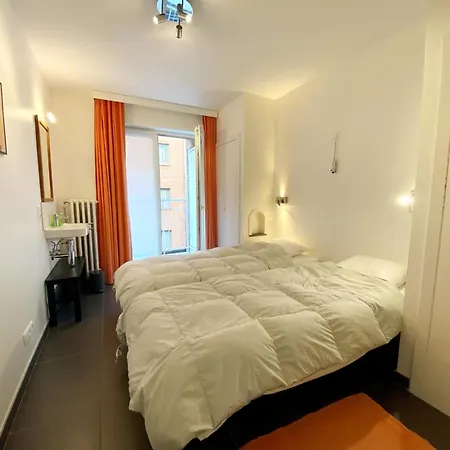 Apartment In Nieuwpoort Near Sandy Beaches, Cleaning Included Διαμέρισμα *