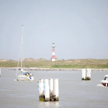 Apartment In Nieuwpoort Near Sandy Beaches, Cleaning Included * Nieuwpoort